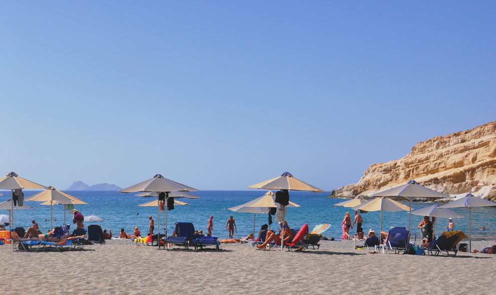 matala beach kréta szigete